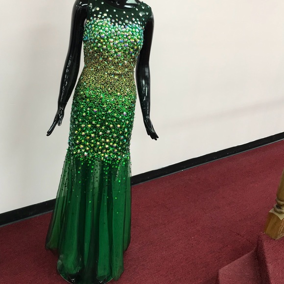 Dresses & Skirts - Green Studded Prom Grown
